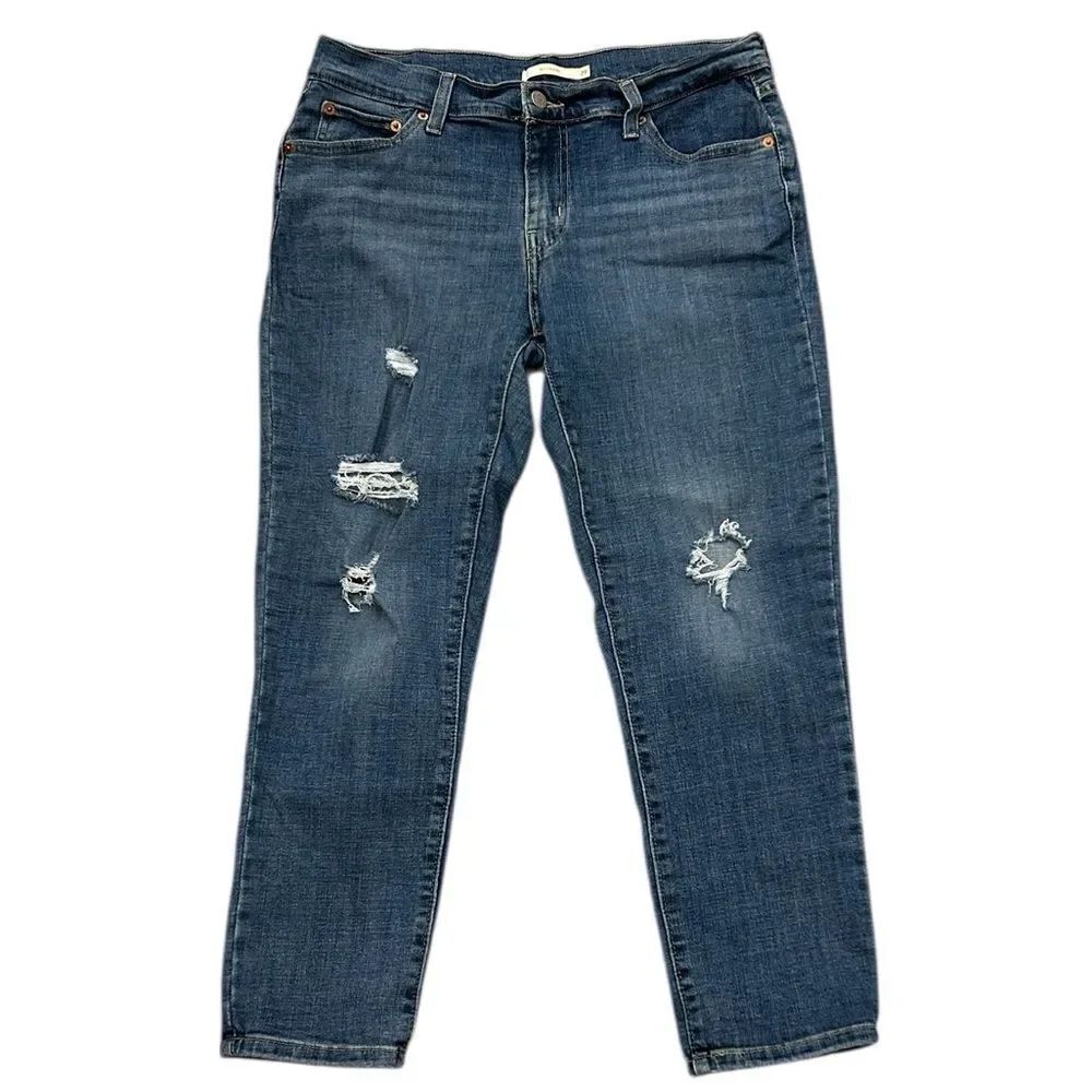 Levi's Boyfriend Distressed Ankle/Capri Jeans